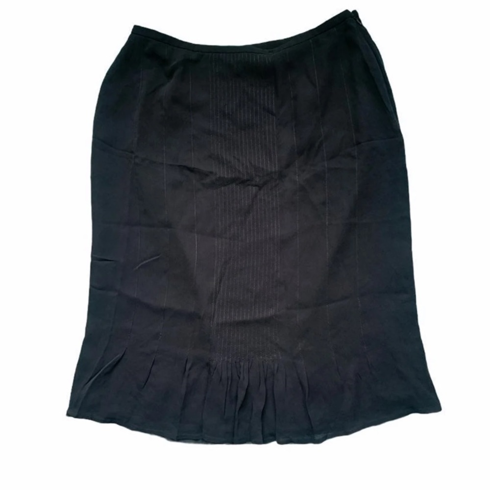 Jones Newyork black silk Skirt size 6 y2k fashion cottage core goth mini pleated